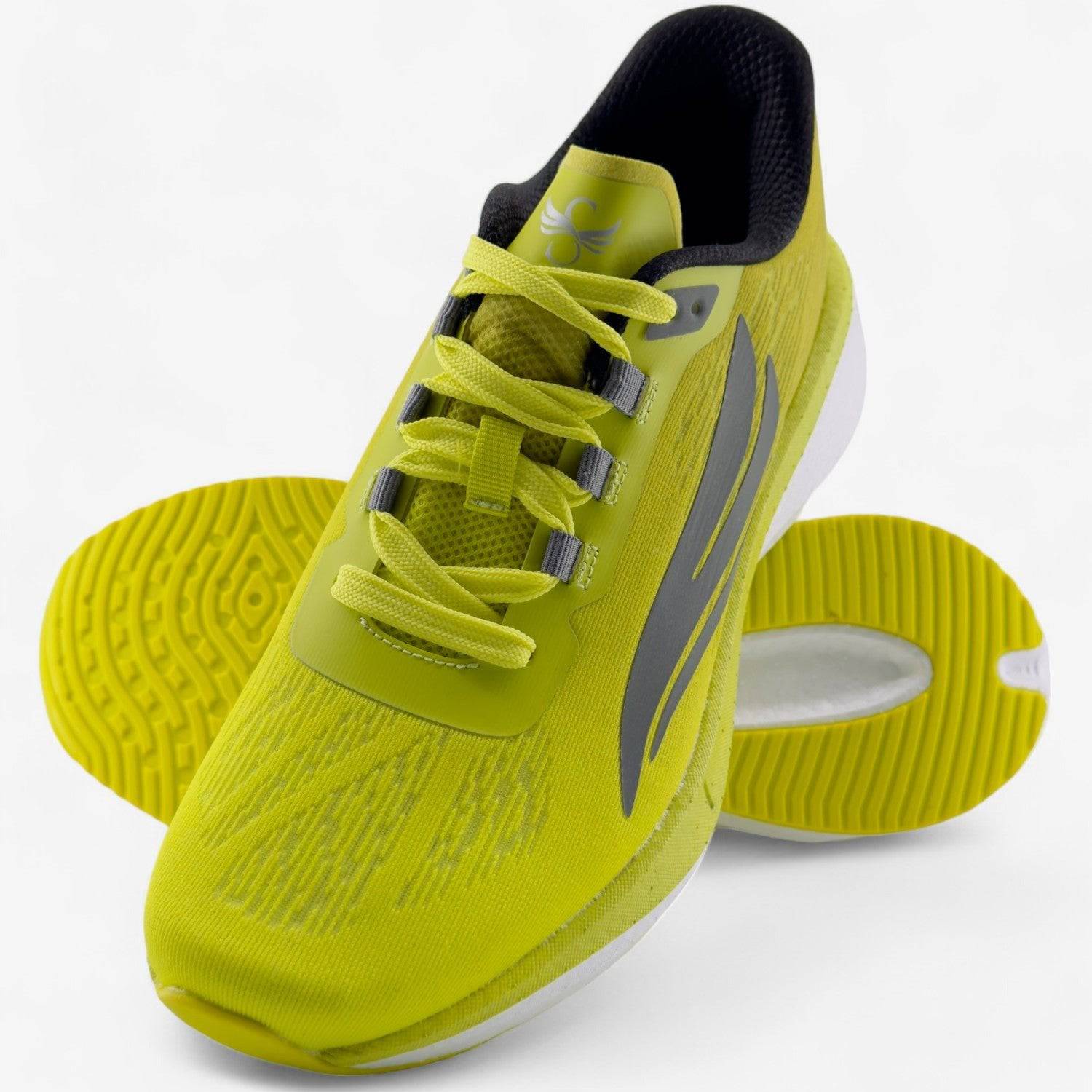 HORUS Yellow Men Versatile Performance Trainer